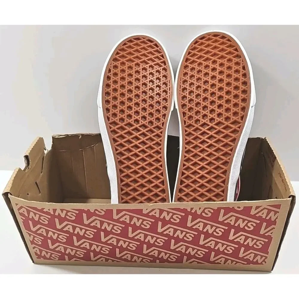 Vans ~Woman 10; Men's 8.5~Classic Slip-On Zig Zag Multi/True Sneakers NEW